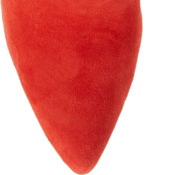 Smokin' Hot Steve Madden Red Suede Slouchy Boot - Picture 5 of 7